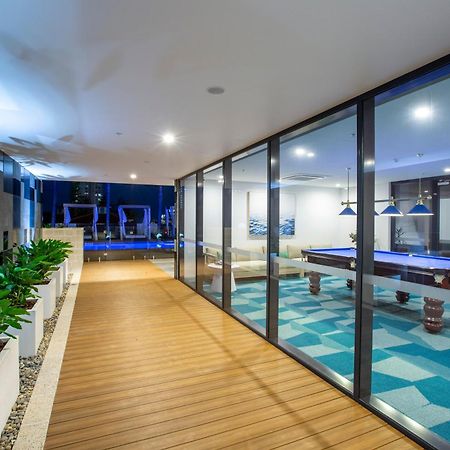 Qube Broadbeach Голд-Кост Экстерьер фото