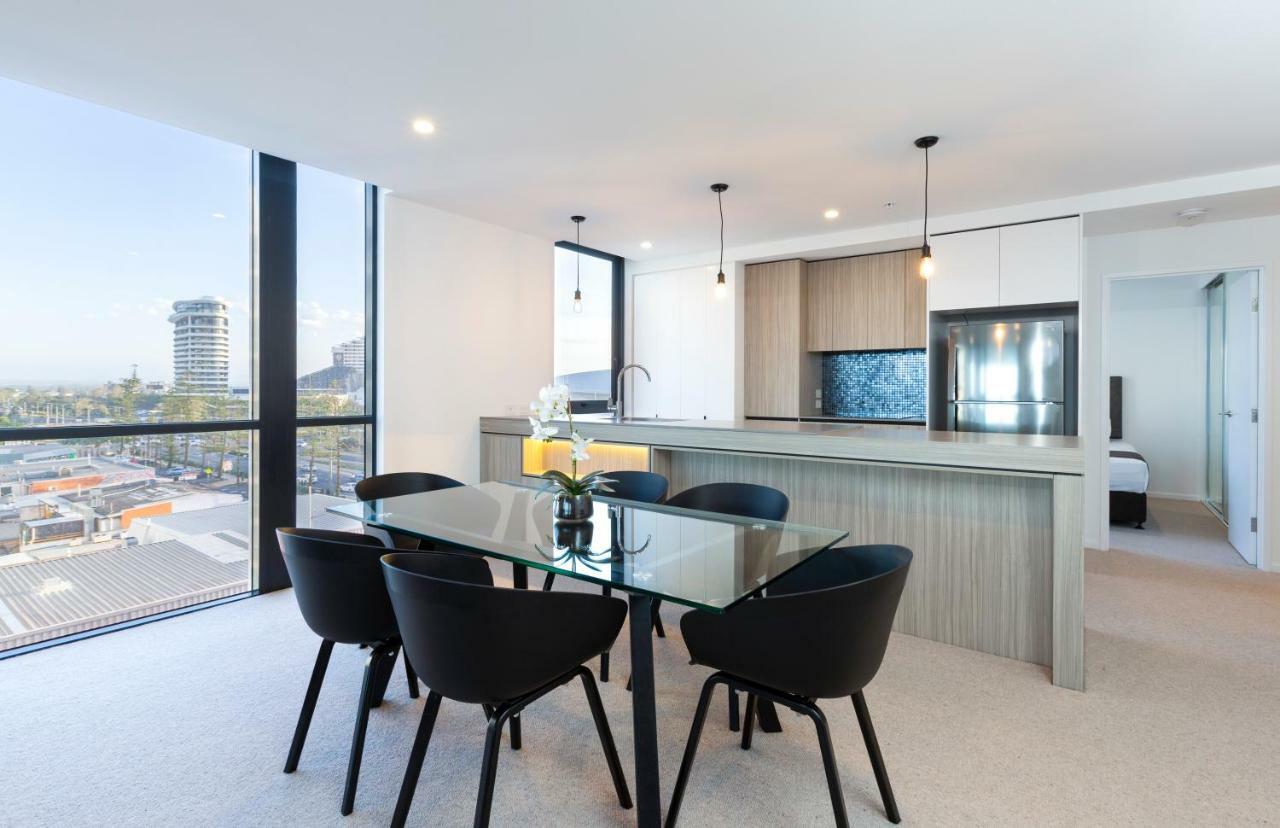 Qube Broadbeach Голд-Кост Экстерьер фото