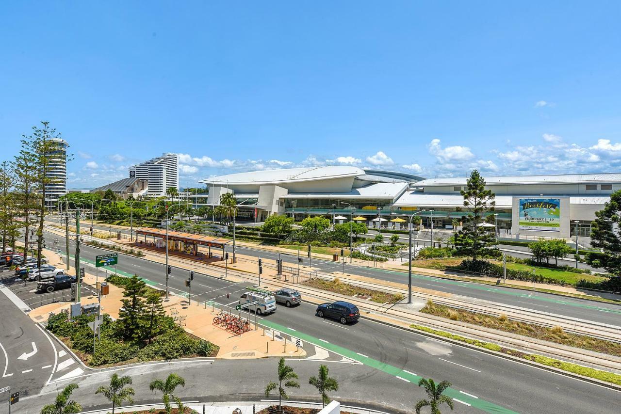 Qube Broadbeach Голд-Кост Экстерьер фото